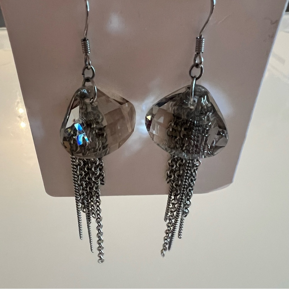EARRINGS | Light Grey Crystal Clear Jewelry Silver Chain Earrings